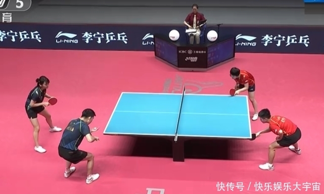 阿尔瓦雷斯 阿尔瓦雷斯