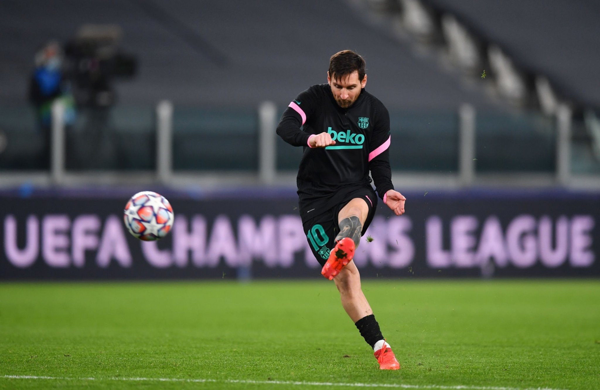 出球速度稳 出球速度稳