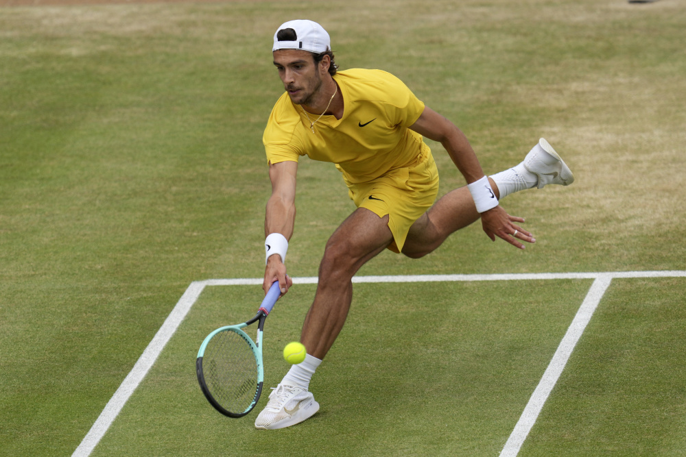 旅走出了截 旅走出了截